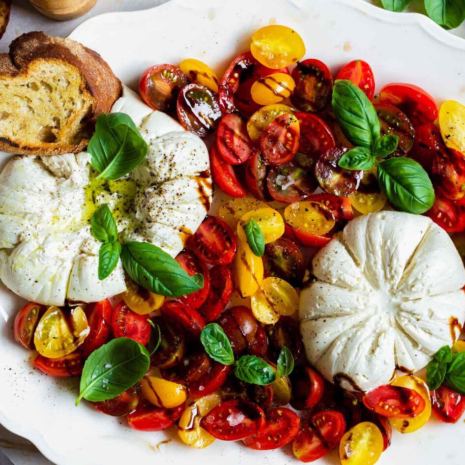 The Dreamiest Dairy-Free Burrata Recipes You’ll Want To Make on Repeat