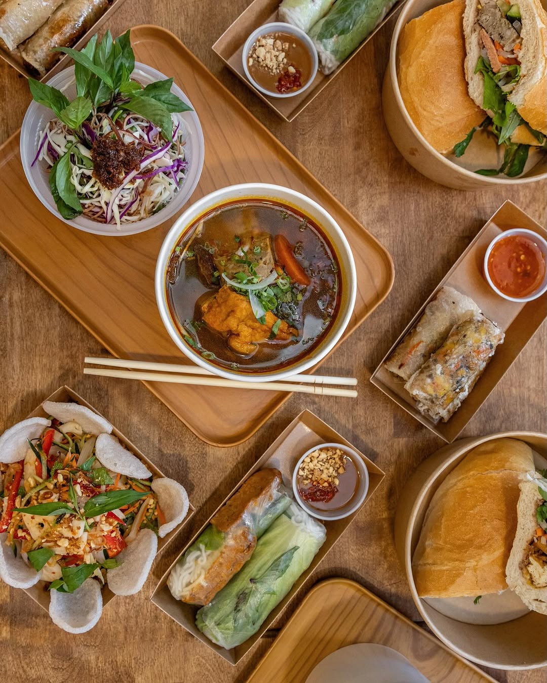 Sen Saigon food